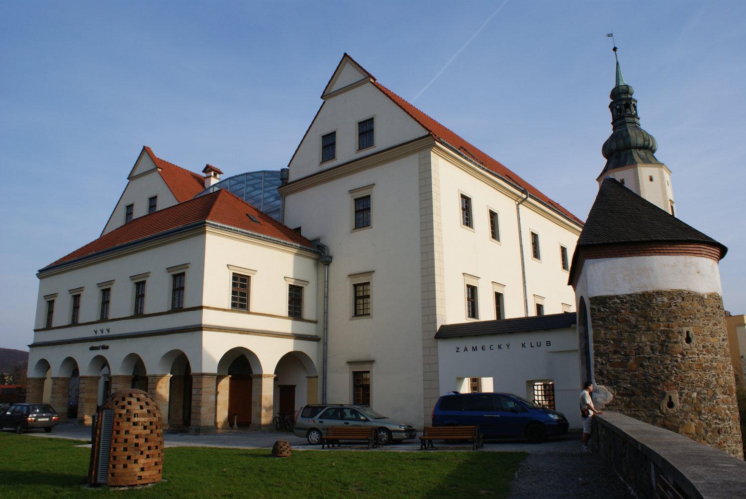 Zamecky Hotel Zlaty Orel هرانيتسه المظهر الخارجي الصورة