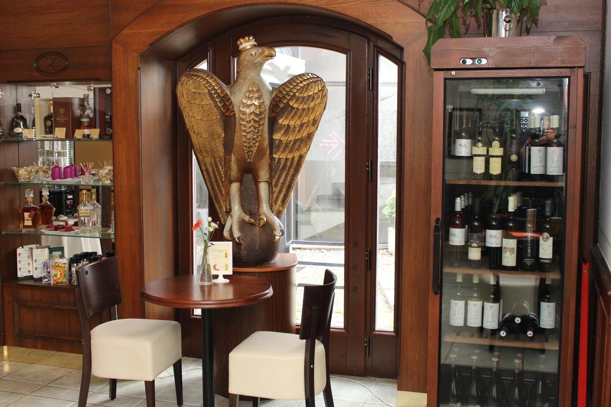 Zamecky Hotel Zlaty Orel هرانيتسه المظهر الخارجي الصورة
